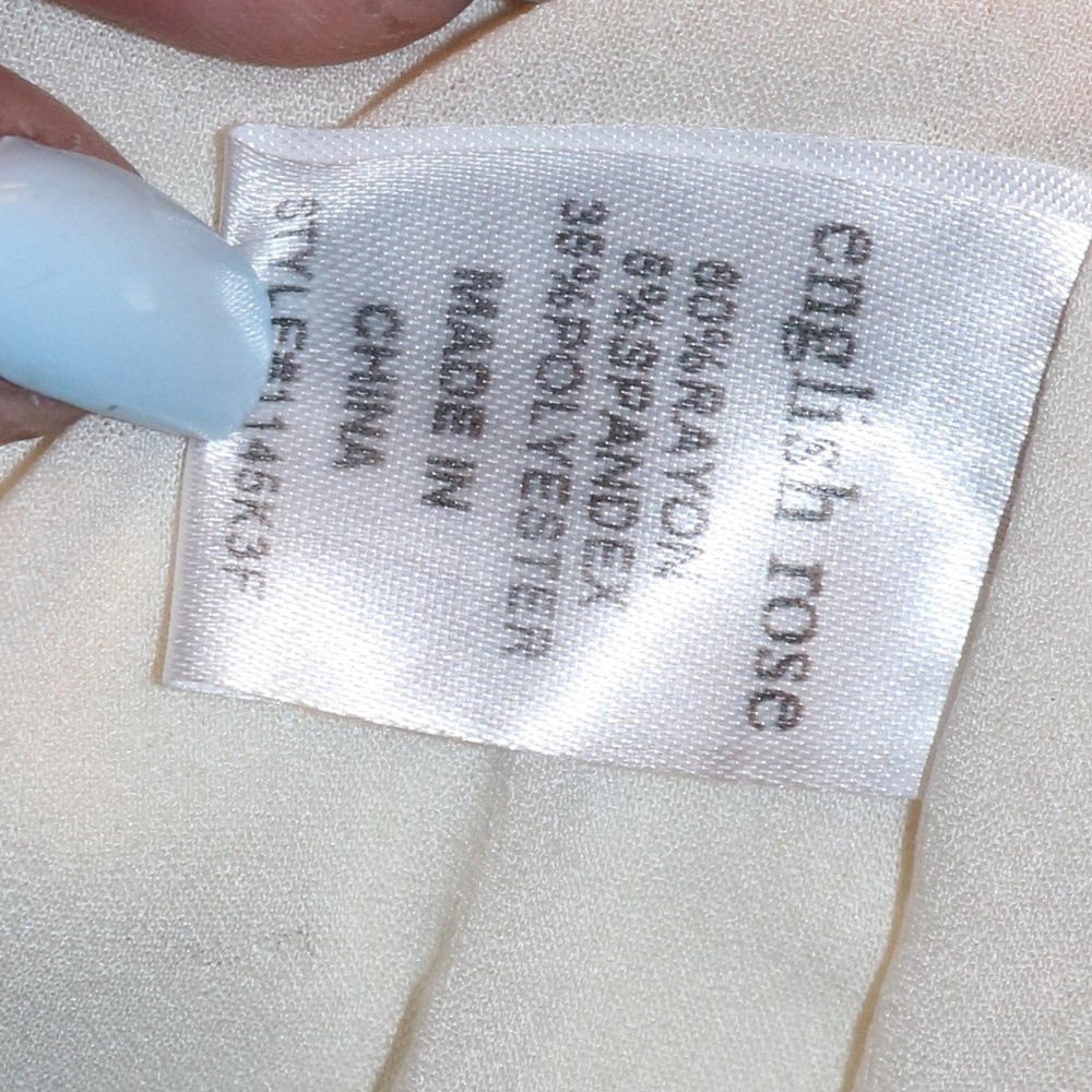 Beautiful off white sheer/lined top - Picture 5 of 5
